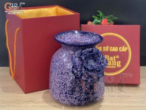 Lọ hoa men màu tím đắp nổi hoa phù dung
