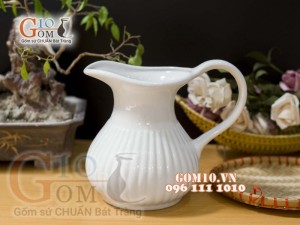 Lọ hoa men trắng dáng bình sữa mỏ vịt, cao 19cm