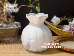 Lọ hoa men trắng dáng quả lựu, cao 15cm