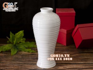 Lọ hoa men trắng dáng thon chân cao, cao 30cm