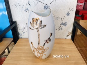 Lọ hoa men trắng vẽ Sen vàng kim, cao 28cm