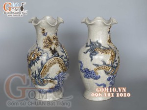 Lọ hoa miệng lượn men rạn đắp nổi rồng đào cao 30cm