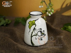 Lọ hoa mini men kem dáng vát vẽ hoa Sen xanh, cao 11cm