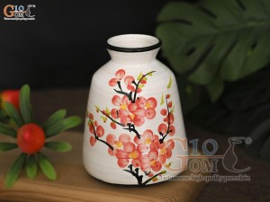 Lọ hoa mini men kem dáng vát vẽ hoa Đào đỏ, cao 11cm