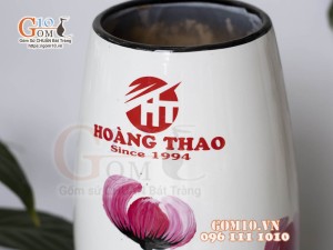 Lọ hoa sơn mài dáng bom, in logo quà tặng