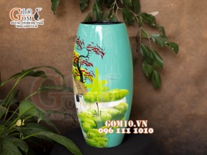 Lọ hoa sơn mài dáng bom nền xanh vẽ Làng Quê, cao 28cm