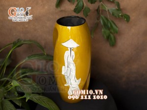 Lọ hoa sơn mài dáng bom xoắn nền vàng, họa tiết rạn cổ thiếu nữ áo cao 30cm