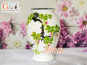 Lọ hoa sơn mài dáng chân thon vẽ người lái đò 32cm
