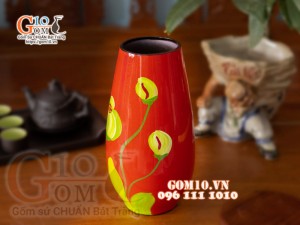Lọ hoa sơn mài dáng cúp sơn mài đỏ vẽ tuplip cao 30cm