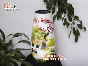 Lọ hoa sơn mài dáng cúp vẽ cảnh làng quê, in logo quà tặng