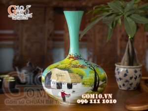 Lọ hoa sơn mài dáng tỏi dẹt họa tiết cảnh làng quê 36cm