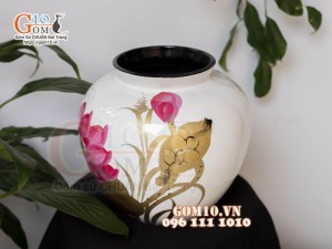 Lọ hoa sơn mài dáng vò miệng rộng nền trắng vẽ hoa Sen, cao 23cm