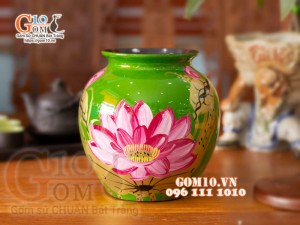 Lọ hoa sơn mài dáng vò thấp vẽ hoa sen cao 23cm