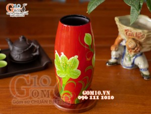 Lọ hoa sơn mài đỏ dáng bom vẽ hoa ly xanh cao 28cm