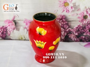 Lọ hoa sơn mài đỏ dáng chân thon vẽ hoa 27cm
