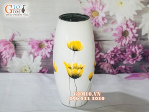 Lọ hoa sơn mài trắng dáng bom vẽ hoa vàng 30cm Lọ hoa sơn mài trắng dáng bom vẽ hoa vàng 30cm