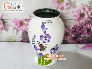 Lọ hoa sơn mài trắng dáng chân thon vẽ hoa tím 27cm