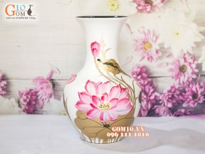 Lọ hoa sơn mài trắng dáng tỏi béo vẽ Hoa sen 35cm