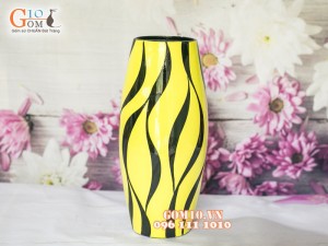 Lọ hoa sơn mài vàng dáng bom vẽ sóng 33cm