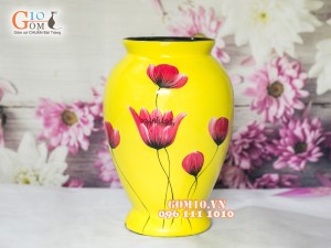 Lọ hoa sơn mài vàng dáng chân thon vẽ hoa 32cm