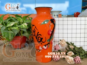 Lọ hoa tài lộc dáng chân thon, cao 33cm