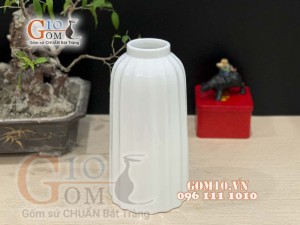 Lọ hoa trụ dọc men trắng cao 23cm