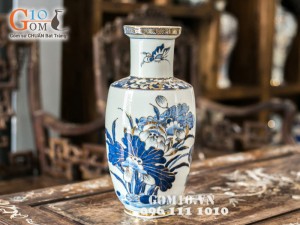 Lọ hoa vuốt tay vẽ sen vàng kim 33cm