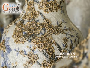 Lọ Lộc bình đắp nổi Công Đào men rạn cổ, Cao 1m75