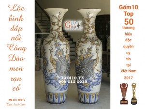 Lọ Lộc bình đắp nổi Công Đào men rạn cổ, Cao 1m75