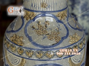 Lọ lộc bình đắp nổi Tứ Cảnh men rạn cổ 1m4 , bọc đồng (Cả chân kê 1m55)