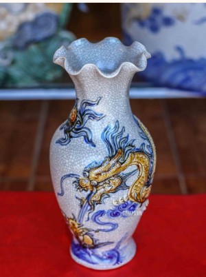 Lọ lộc bình miệng lượn, đắp nổi rồng, cao 41cm