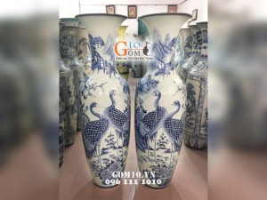 Lọ lộc bình vẽ song hạc men lam, cao 1m40
