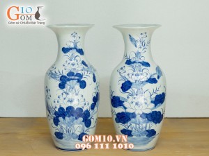 Lọ lục bình men lam vẽ sen 32cm