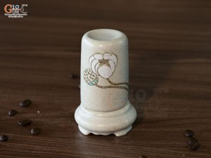 Lọ tăm men kem tấm vẽ Bạch Liên