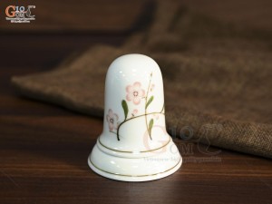 Lọ tăm men kem vẽ hoa Đào hồng