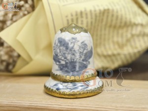 Lọ tăm men rạn cổ hoạ tiết hoa sen bọc đồng