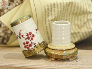 Lọ tăm men vuốt vẽ hoa đào bọc đồng