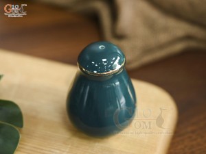 Lọ tiêu men xanh kẻ chỉ vàng kim