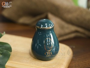 Lọ tiêu men xanh kẻ chỉ vàng kim, in logo