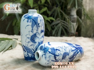 Đôi lọ tu hú men lam cổ vẽ Hoa Sen, cao 24cm
