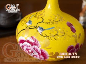 Lọa hoa sơn mài vàng dáng tỏi dẹt họa tiết hoa phù dung 44cm