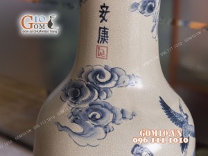 Lộc bình men rạn cổ vẽ Bát Tiên 1m6 (chiều cao cả chân kê 1m75)