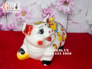 Lợn trắng tai soắn 