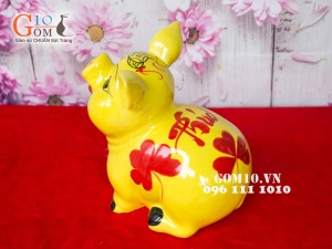Lợn vàng tai vểnh vẽ Phúc Lộc 
