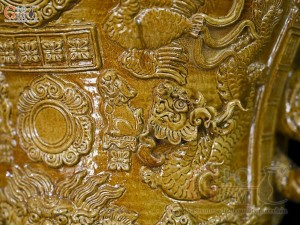 Lư hương men cổ đắp nổi mô phỏng Thời Lê, đường kính 30cm