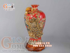 Mai bình Công Đào đắp nổi vẽ vàng 24k, nền đỏ - cao 55cm