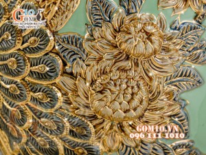 Mai bình Công Đào đắp nổi vẽ vàng 24k, nền xanh ngọc - cao 55cm