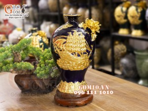 Mai bình đắp nổi dát vàng Thuận buồm xuôi gió, nền xanh than cao 50cm