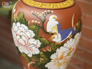 Mai bình gốm đất đỏ khắc nổi Chim Hoa, cao 45cm