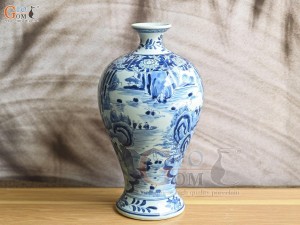 Mai bình men lam cổ vẽ cảnh Sơn Thủy, cao 33cm